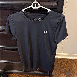 Under Armour Women's Black Short Sleeve Tee